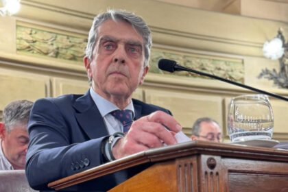 El senador provincial Armando Traferri, representante del departamento San Lorenzo. Foto: archivo.