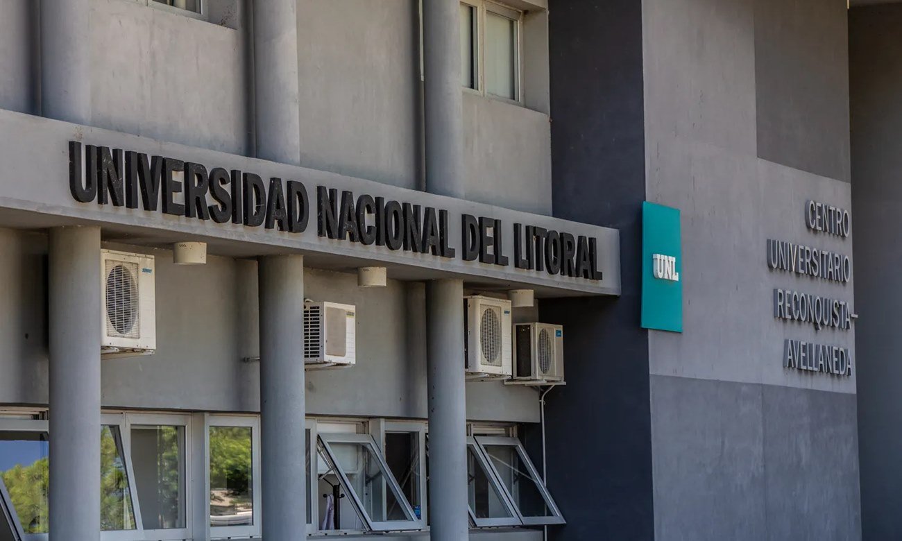 Vista de una sede de la Universidad Nacional del Litoral en Santa Fe. Foto de archivo.