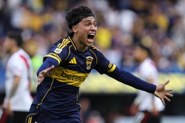 Exequiel Zeballos en acción con la camiseta de Boca Juniors. Imagen de archivo.