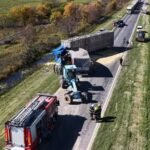 Operativo de emergencia tras un siniestro vial con vehículos de gran porte en una ruta nacional.