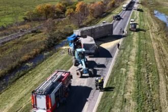 Operativo de emergencia tras un siniestro vial con vehículos de gran porte en una ruta nacional.