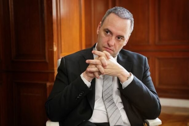 Manuel Adorni en una imagen de archivo, en el marco de su actividad pública como funcionario nacional.
