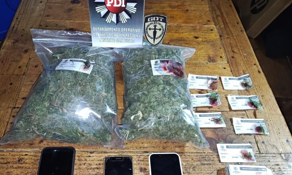 Material secuestrado por la Policía de Investigaciones durante procedimientos realizados en la ciudad de Santa Fe. Foto de archivo.