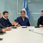 Federico Angelini participó de su primera reunión de trabajo junto al gobernador Maximiliano Pullaro y funcionarios del Ministerio de Seguridad de Santa Fe tras su incorporación al equipo provincial.