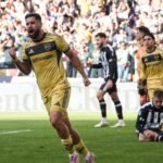 Jugadores de Boca celebran uno de los goles en la victoria ante Central Córdoba por el Torneo Apertura.