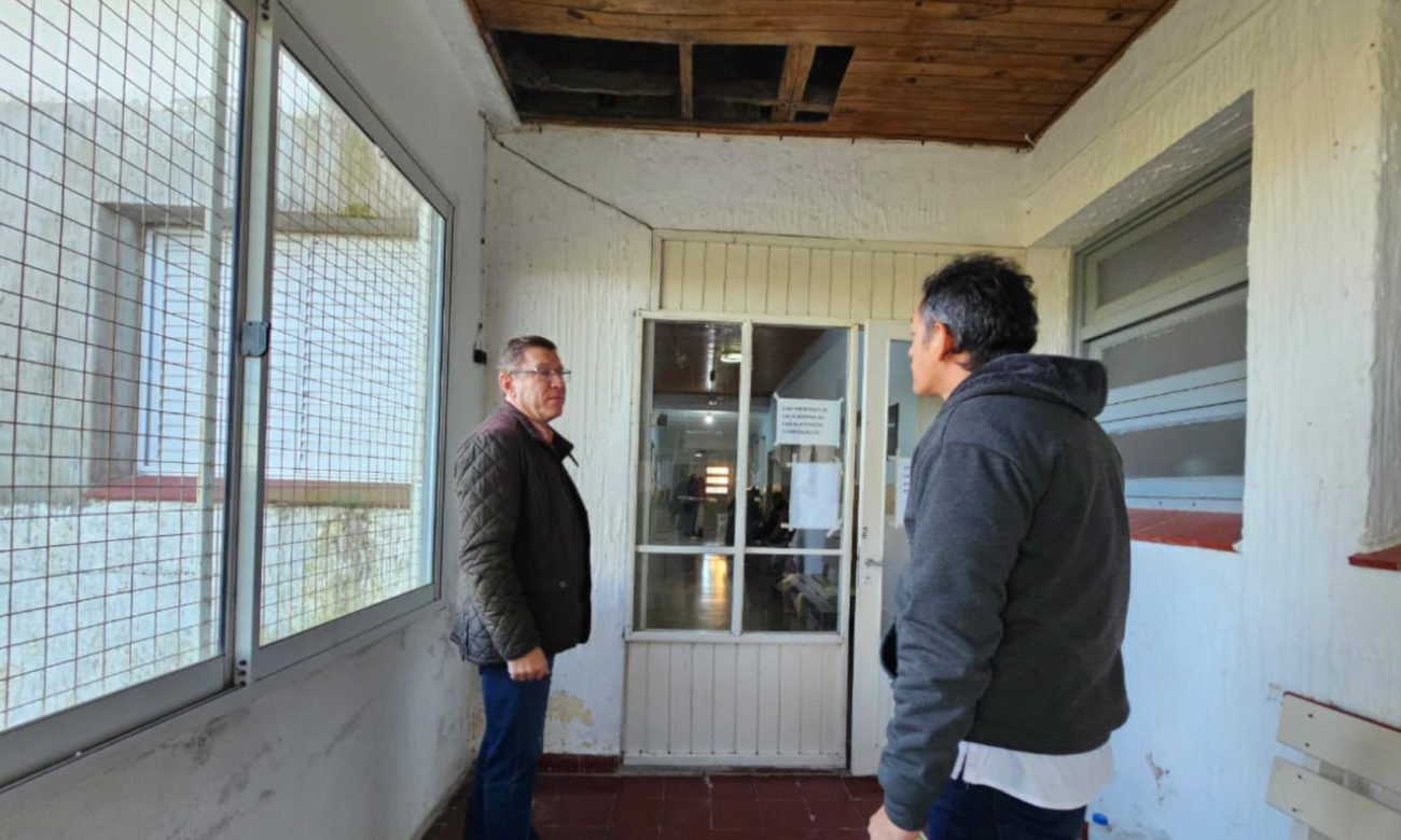 Rodrigo Borla durante una recorrida institucional por localidades del departamento San Justo. Foto: archivo.