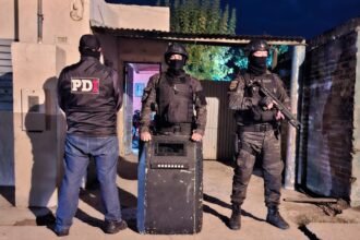 Personal de la Policía de Investigaciones durante un operativo por narcotráfico en la provincia de Santa Fe. Foto: archivo.