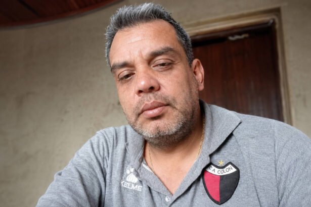 Eduardo Villanueva, el hombre de 47 años que falleció tras descompensarse durante un control de tránsito en Plaza del Soldado.