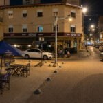 Vista de la intersección de General López y San Martín, en pleno casco histórico de la ciudad de Santa Fe. La esquina es una de las zonas con mayor circulación vehicular y peatonal del barrio Sur. Foto de archivo.