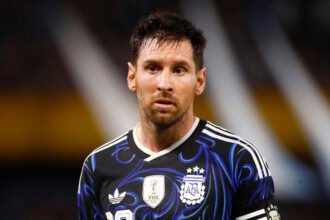 Lionel Messi durante un partido con la Selección argentina. El capitán albiceleste se prepara para disputar una nueva Copa del Mundo. Foto: archivo.