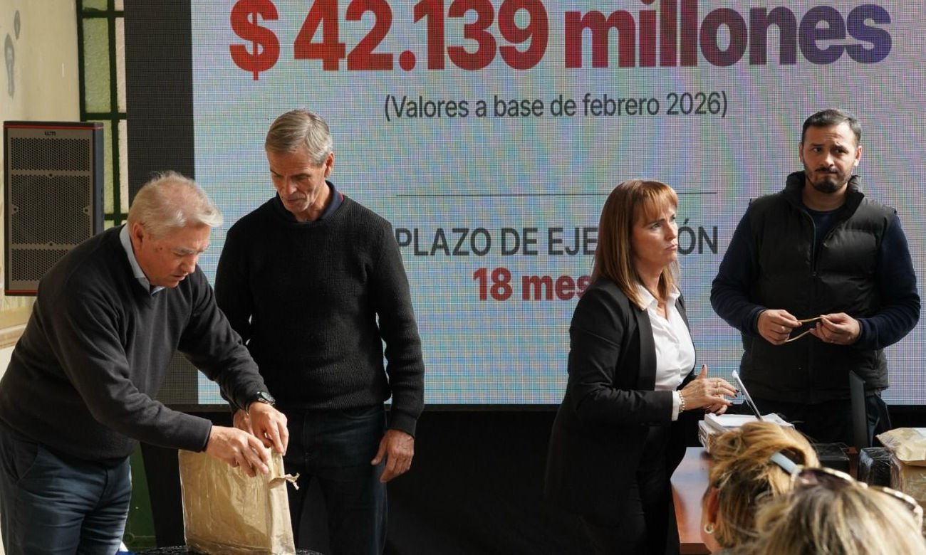 La Provincia avanza con una repavimentación integral sobre la Ruta Provincial 1 para mejorar la conectividad y la seguridad vial en la costa santafesina.