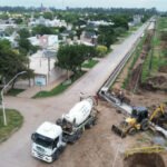 Avanzan las obras de pavimentación e infraestructura en el Boulevard Santiago del Estero de Suardi.