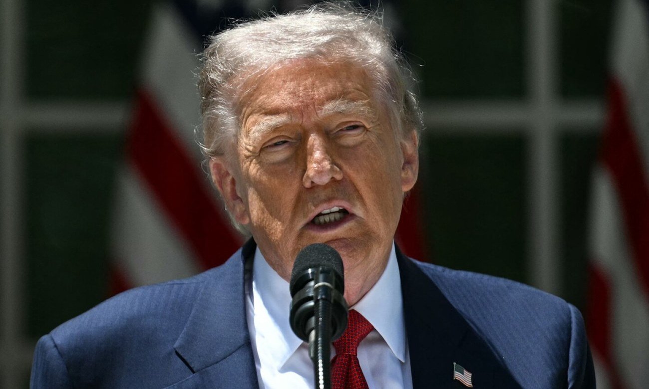 Donald Trump durante una aparición pública en Estados Unidos en medio de su participación en debates sobre política internacional. Foto de archivo.