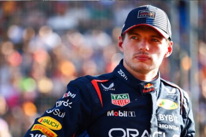 Max Verstappen durante una jornada de competencia con Red Bull en la Fórmula 1. Foto de archivo.