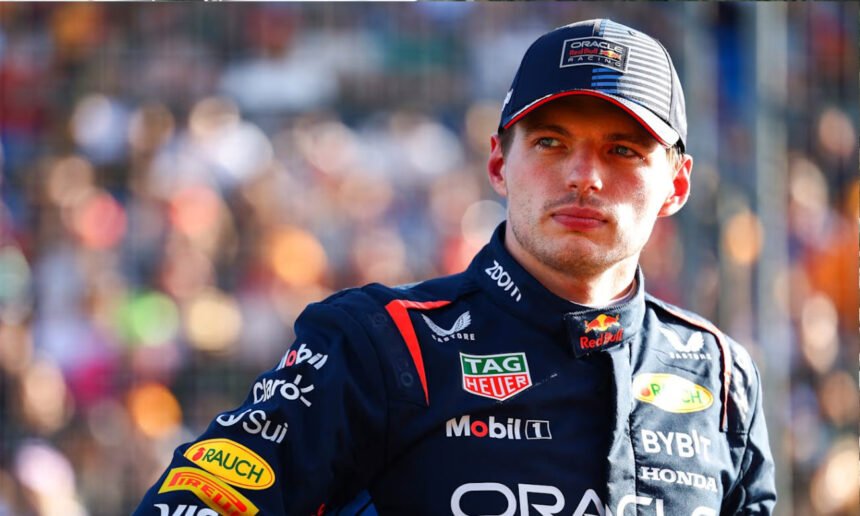 Max Verstappen durante una jornada de competencia con Red Bull en la Fórmula 1. Foto de archivo.