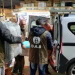 Foto de archivo: Personal municipal desarrolla un operativo de asistencia social en distintos sectores de la ciudad de Santa Fe, con acciones de acompañamiento, entrega de alimentos y atención a personas en situación de vulnerabilidad.