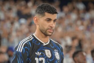 Cristian "Cuti" Romero durante un partido con la Selección Argentina. Foto: archivo.
