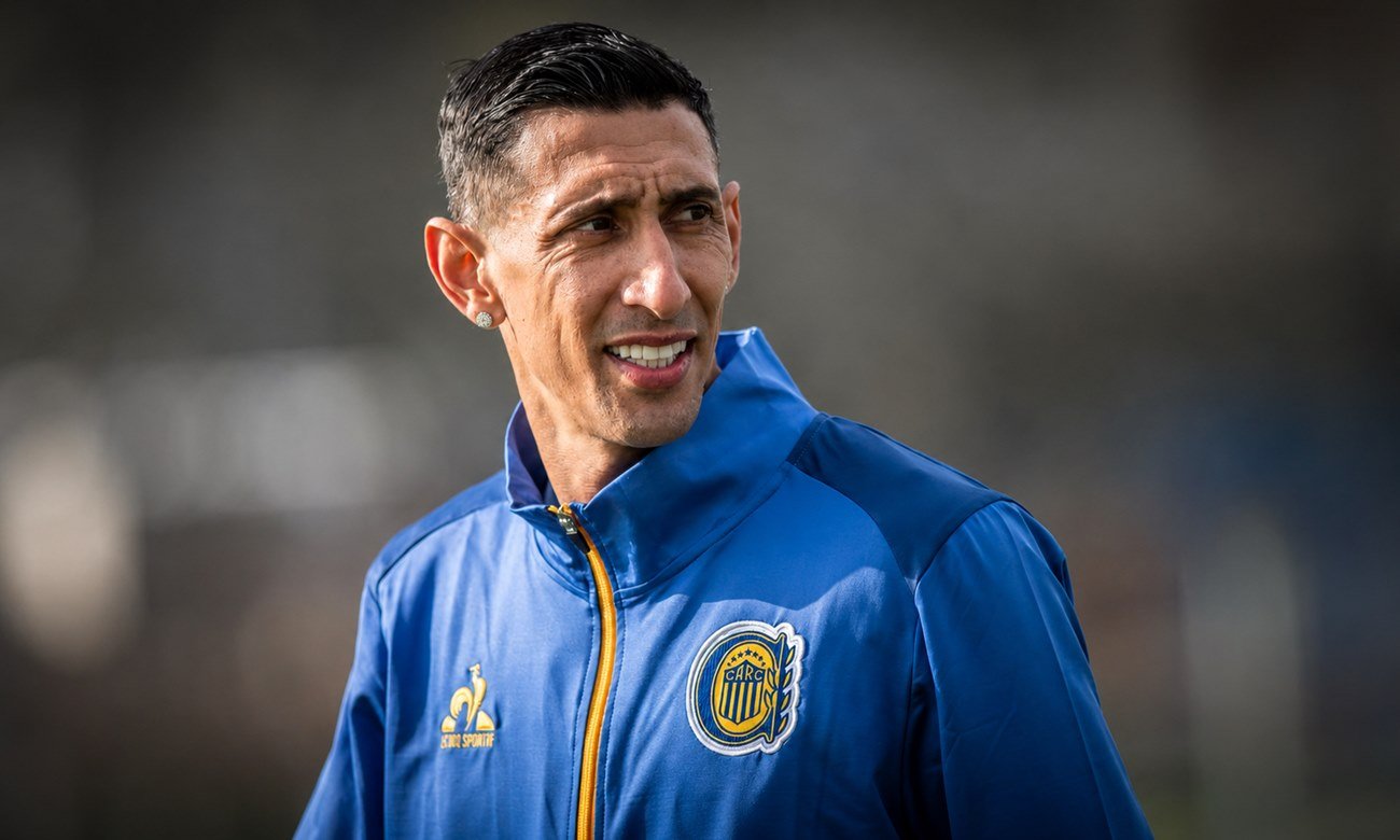 El campeón del mundo Ángel Di María durante un entrenamiento con la camiseta de Rosario Central. Foto de archivo.