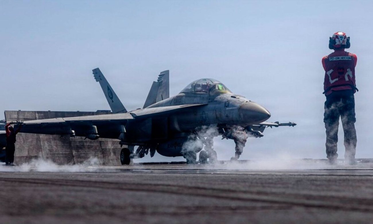 Avión de la Fuerza Aérea de Estados Unidos durante una operación de rutina. Imagen de archivo utilizada con fines ilustrativos.
