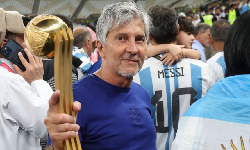 Jorge Messi, una de las figuras más importantes en la vida y carrera del capitán argentino. Foto de archivo tomada durante el Mundial de Qatar 2022.