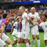Erling Haaland celebra un gol con la selección de Noruega durante un partido del Mundial 2026.