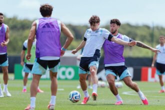 La Selección Argentina durante un entrenamiento previo a un partido del Mundial.