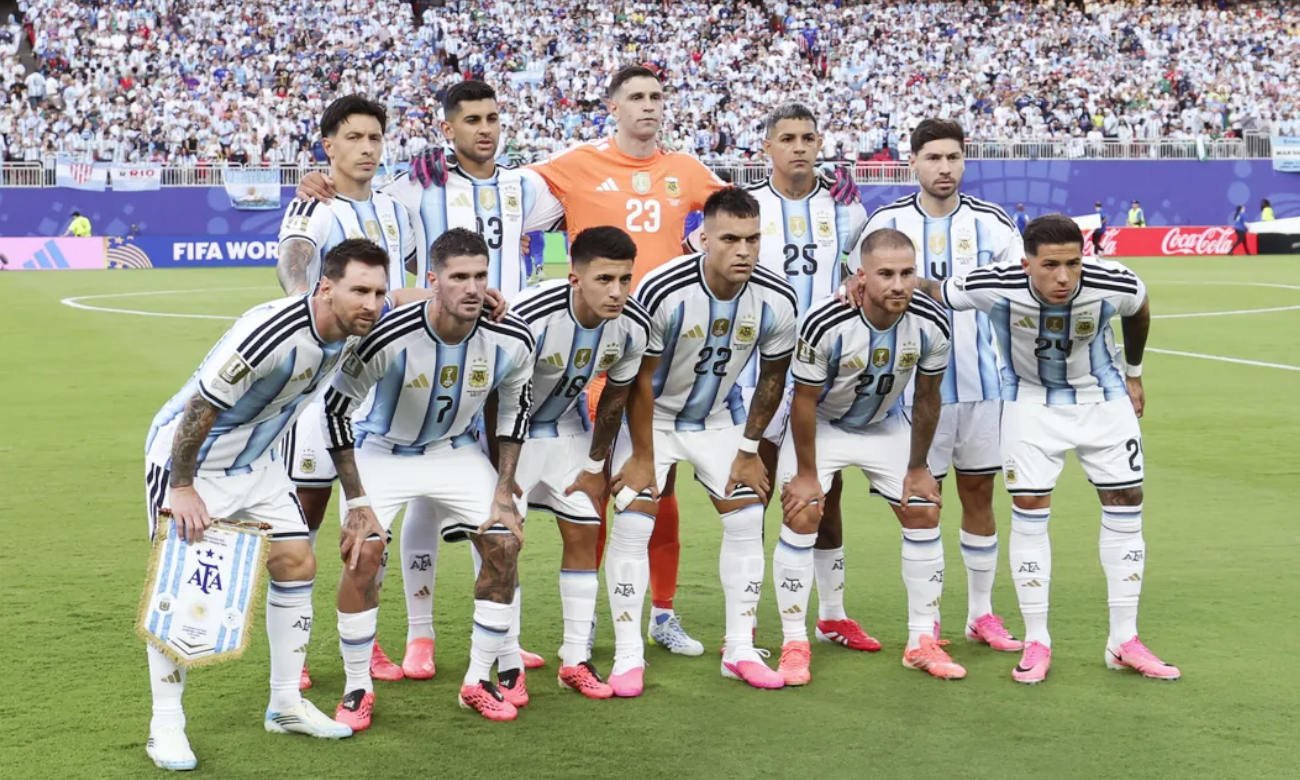 Formación titular de la Selección Argentina antes de un partido de la Copa Mundial 2026. Foto: archivo.
