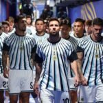La Selección Argentina posa antes de su debut en el Mundial 2026, con Lionel Messi al frente del equipo campeón del mundo.
