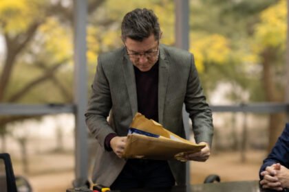Rodrigo Borla, senador provincial por el departamento San Justo, participó del acto de apertura de ofertas para la reconstrucción de un tramo estratégico de la Ruta Provincial 39.