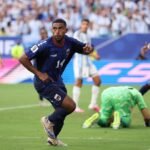 Deroy Duarte celebra el gol con el que Cabo Verde igualó el partido ante la Selección Argentina.