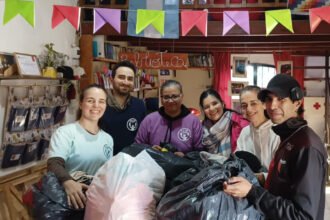 Campaña solidaria de la Universidad Nacional del Litoral para la recolección de ropa de abrigo, calzado y elementos destinados a instituciones sociales.