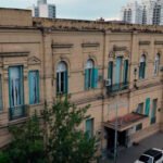 Fachada del Hospital José María Cullen de Santa Fe, uno de los principales centros de salud de alta complejidad de la provincia.