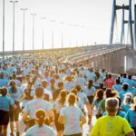 Miles de corredores participan cada año de la Maratón del Puente Rosario-Victoria, una de las competencias de running más tradicionales de la región.