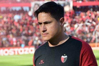 Ezequiel Medrán durante un encuentro de Colón en el estadio Brigadier López. Imagen de archivo.