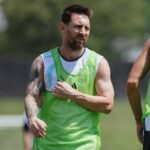 El capitán Lionel Messi se entrena con la Selección Argentina en la previa de un partido oficial. Foto de archivo.