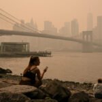 La ciudad de Nueva York bajo una capa de humo por los incendios forestales registrados en Canadá, que generaron alertas ambientales en Estados Unidos. Foto de archivo.