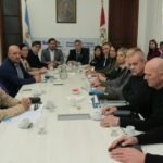 Representantes del Gobierno de Santa Fe y de los gremios docentes retomaron las negociaciones paritarias, que continuarán con una nueva reunión prevista para el martes 21 de julio.