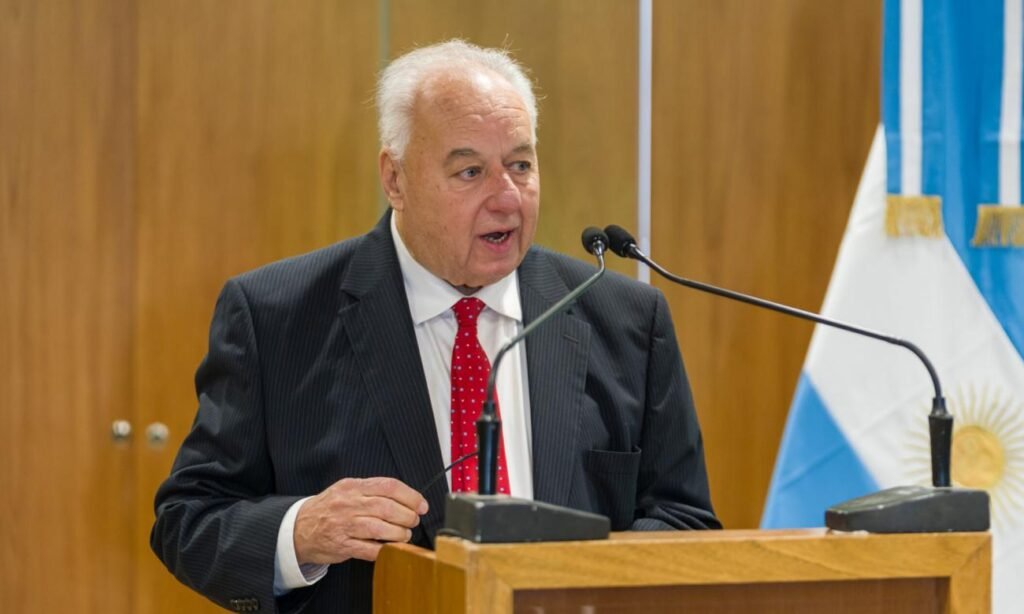 Rafael Gutiérrez, presidente de la Corte Suprema de Justicia de Santa Fe, durante una jornada de actividad en el Palacio de Justicia. Foto: archivo.