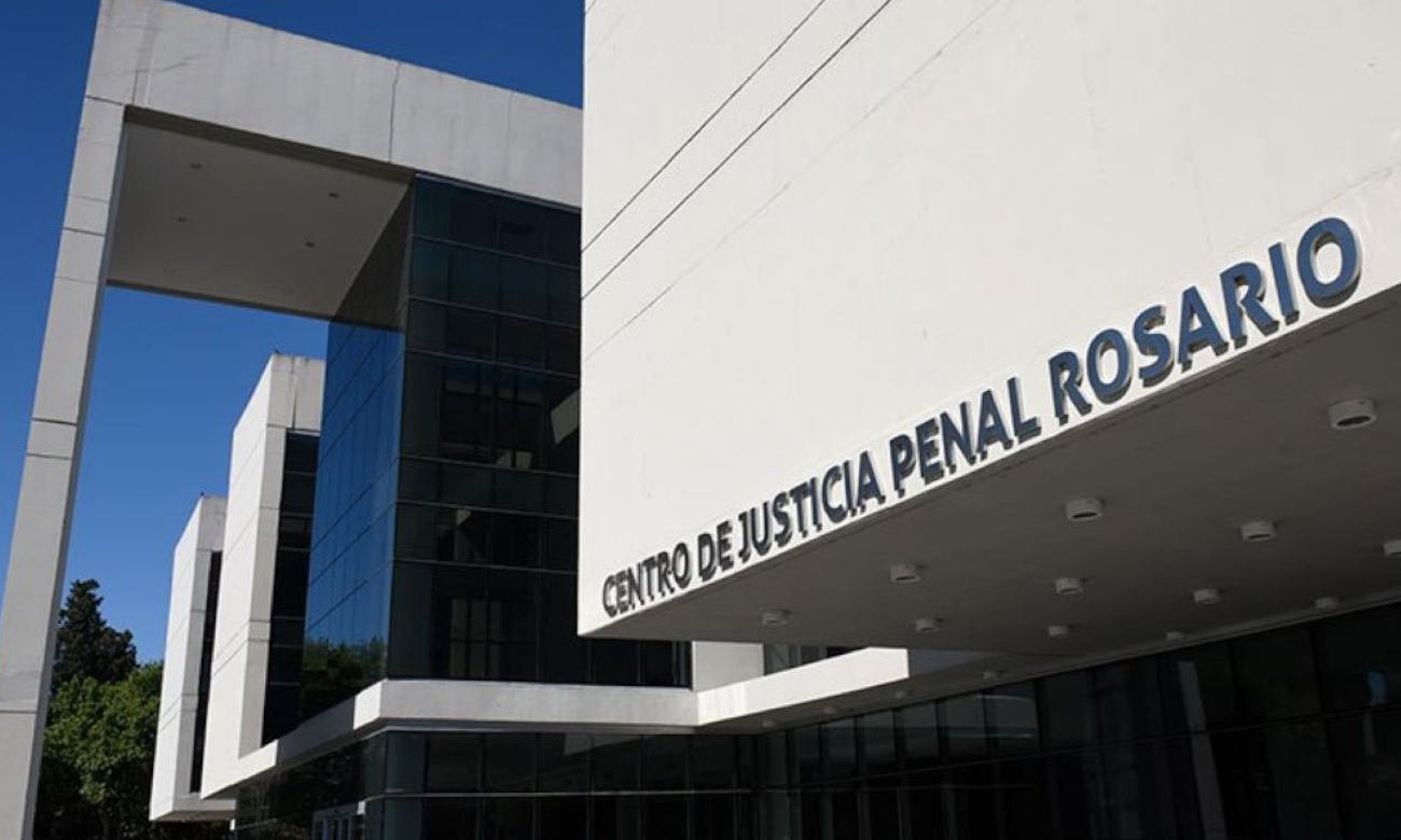 Edificio del Centro de Justicia Penal de Rosario, sede donde se desarrollan audiencias y procesos judiciales de la provincia de Santa Fe.