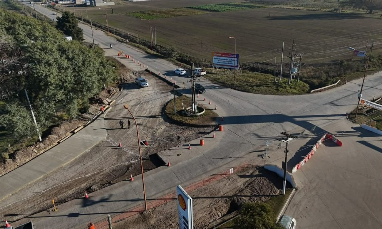 Trabajos iniciales de repavimentación y construcción de infraestructura sobre la Ruta Provincial 5, en el corredor que conecta Santa Fe, Recreo y Monte Vera.