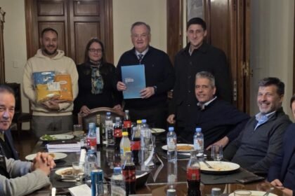 Autoridades de la Universidad Nacional del Litoral presentaron el trabajo de la Planta de Alimentos Nutritivos, una iniciativa de extensión con impacto social en Santa Fe. (Foto de archivo).