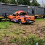 Camioneta de Protección Civil Provincial accidentada tras impactar contra una formación ferroviaria en San Justo. Foto: gentileza.