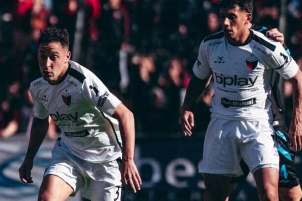 : Colón durante un partido correspondiente al torneo de la Primera Nacional 2026, disputado en el estadio Brigadier General Estanislao López. Foto de archivo.