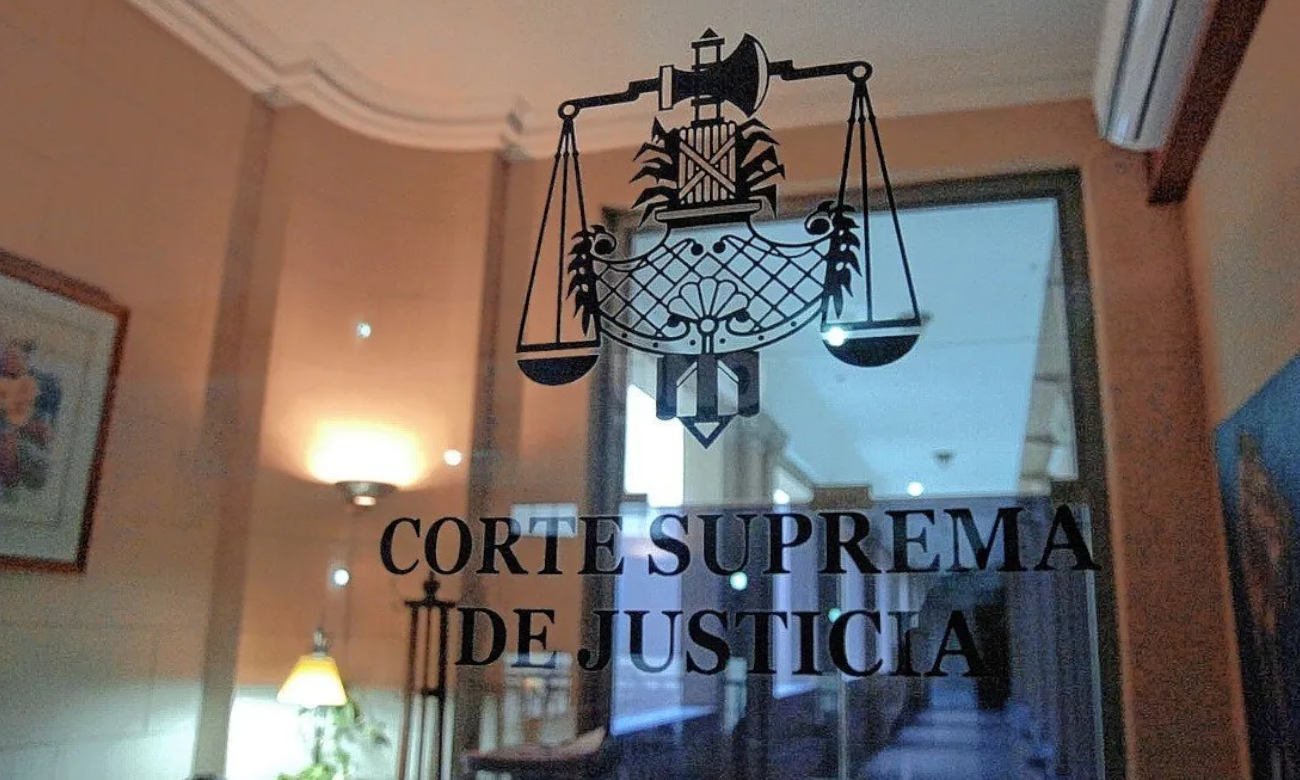 La sede de la Corte Suprema de Justicia de Santa Fe, donde se analizan causas de relevancia institucional para la provincia. Foto de archivo.