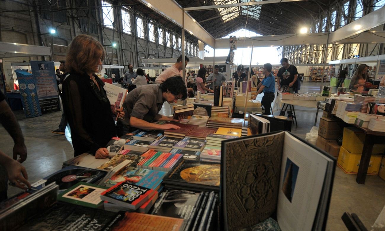 La Estación Belgrano de Santa Fe fue escenario de distintas ediciones de la Feria del Libro, un encuentro cultural que reúne a escritores, editoriales y lectores de toda la región.
