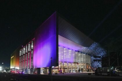 El Invencible Arena, nuevo estadio multipropósito construido en el Predio Ferial del Parque Independencia de Rosario.