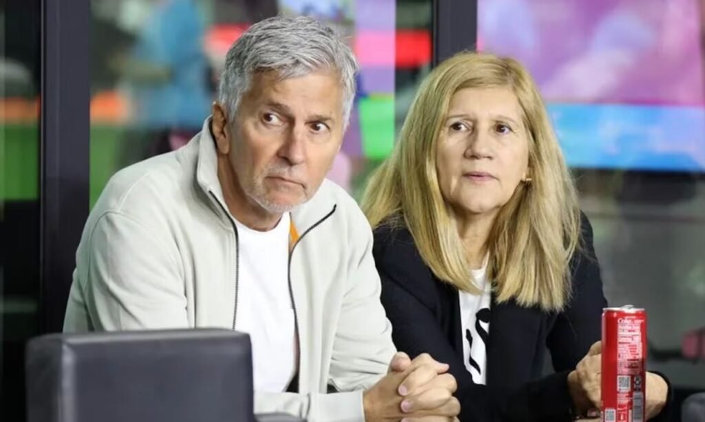Jorge Messi junto a su esposa, Celia Cuccittini, durante una etapa de su vida familiar.