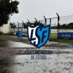 La Liga Santafesina suspendió toda la jornada de este sábado debido a las malas condiciones climáticas que afectan a la región.