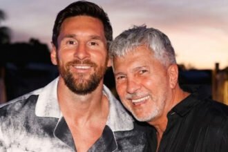 Lionel Messi junto a su padre Jorge Messi, en una imagen de archivo que refleja el estrecho vínculo que los acompañó durante gran parte de la vida y carrera del futbolista.