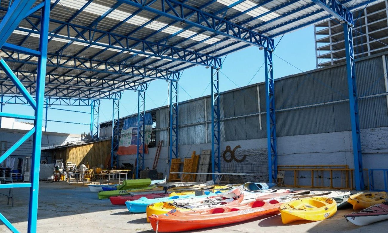 Obras de infraestructura en el Club Náutico Azopardo de Santa Fe, donde se realizan mejoras para recibir delegaciones durante los Juegos Suramericanos Santa Fe 2026.
